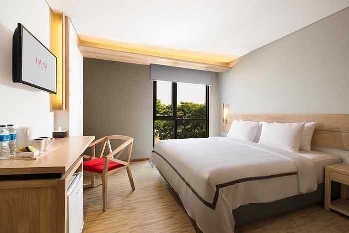 UP PEAK HOTEL